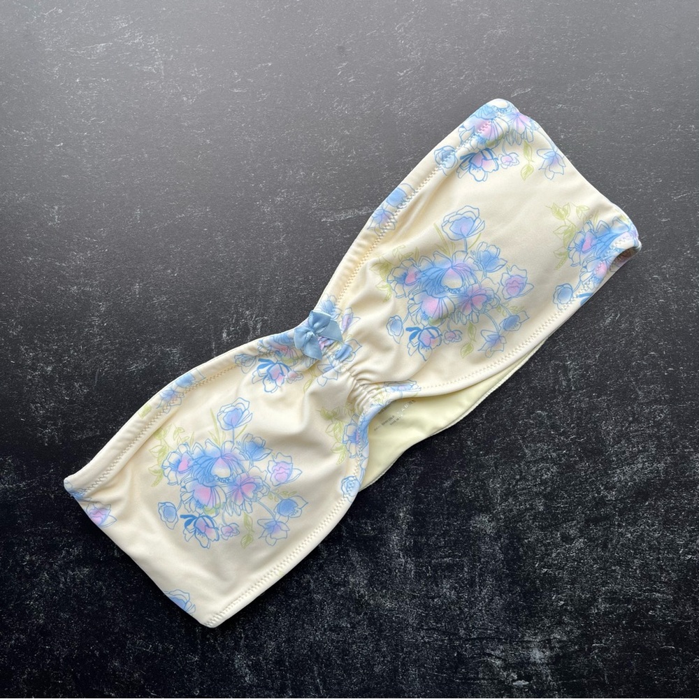 NWOT Blackbough Palmo Bandeau Top in Angel Cake | Size M